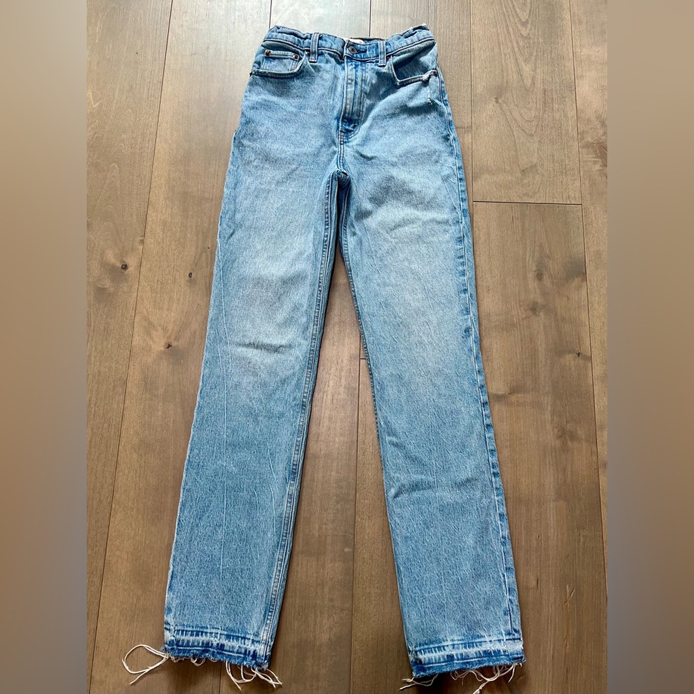 Abercrombie & Fitch Light Blue The 90’s Straight Ultra High Rise Jeans
